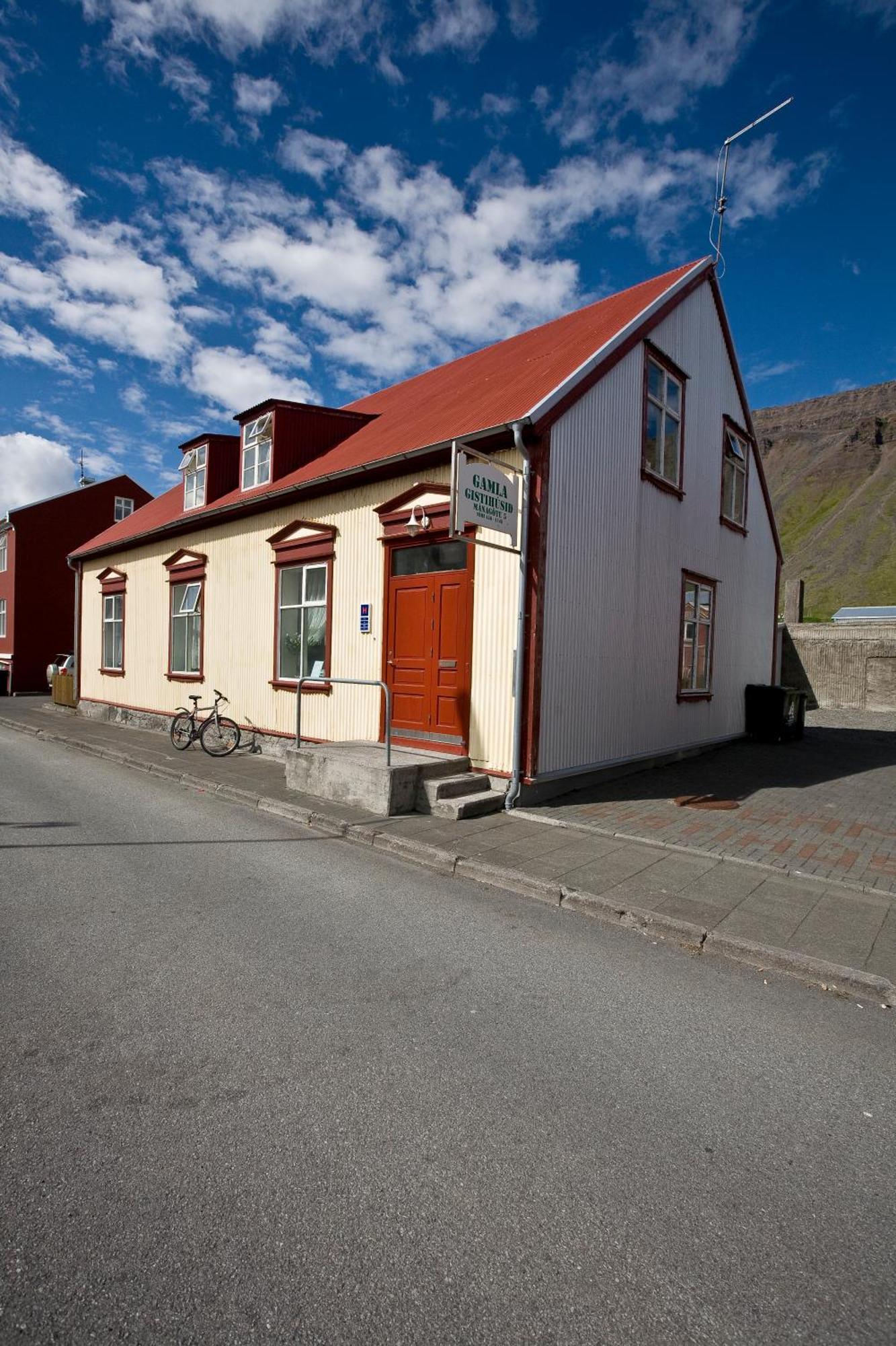 Guesthouse Gamla Ísafjörður Exterior foto