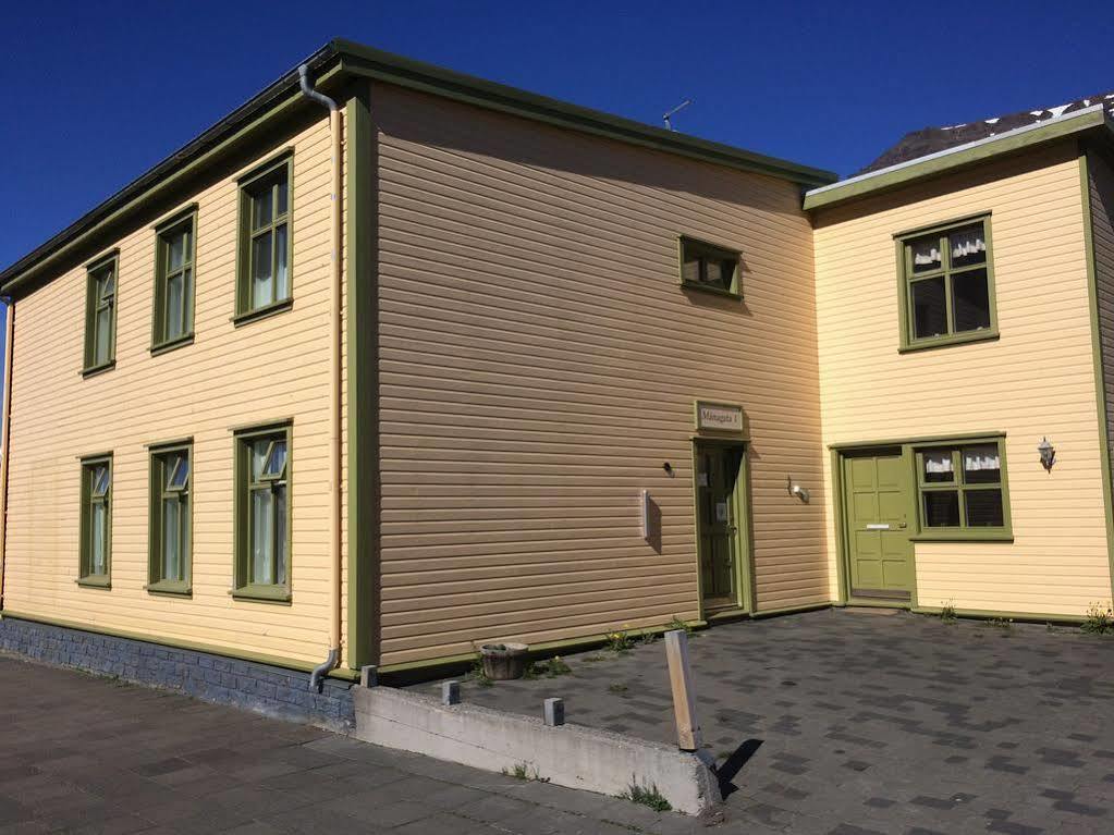 Guesthouse Gamla Ísafjörður Exterior foto